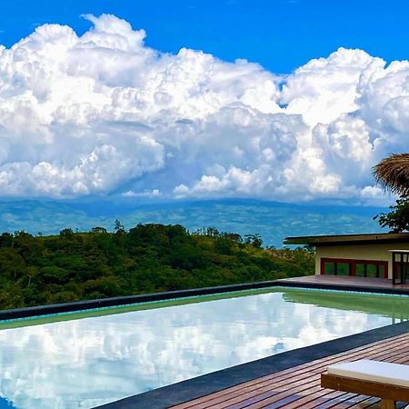 El Resort De Yanashpa - Tarapoto Buitenkant foto